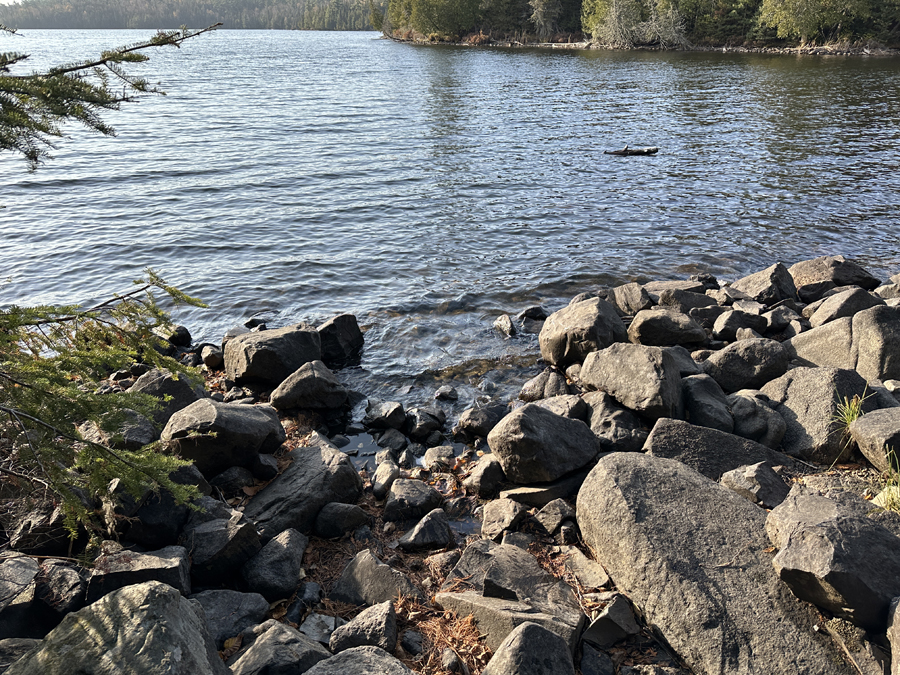 Daniels Lake to Rove Lake Portage 4